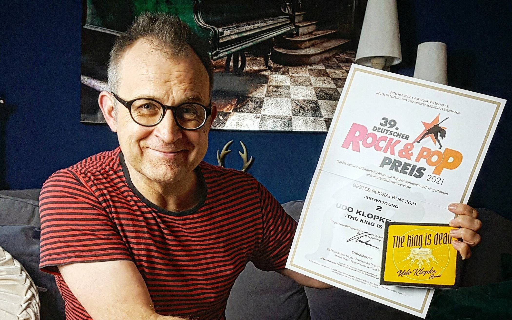 Das neue Album „The King is dead“ der Udo Klopke Band hat beim 39. Deutschen Rock und Pop Preis den 2. Platz in der Kategorie „Bestes Rockalbum 2021“ gewonnen.  