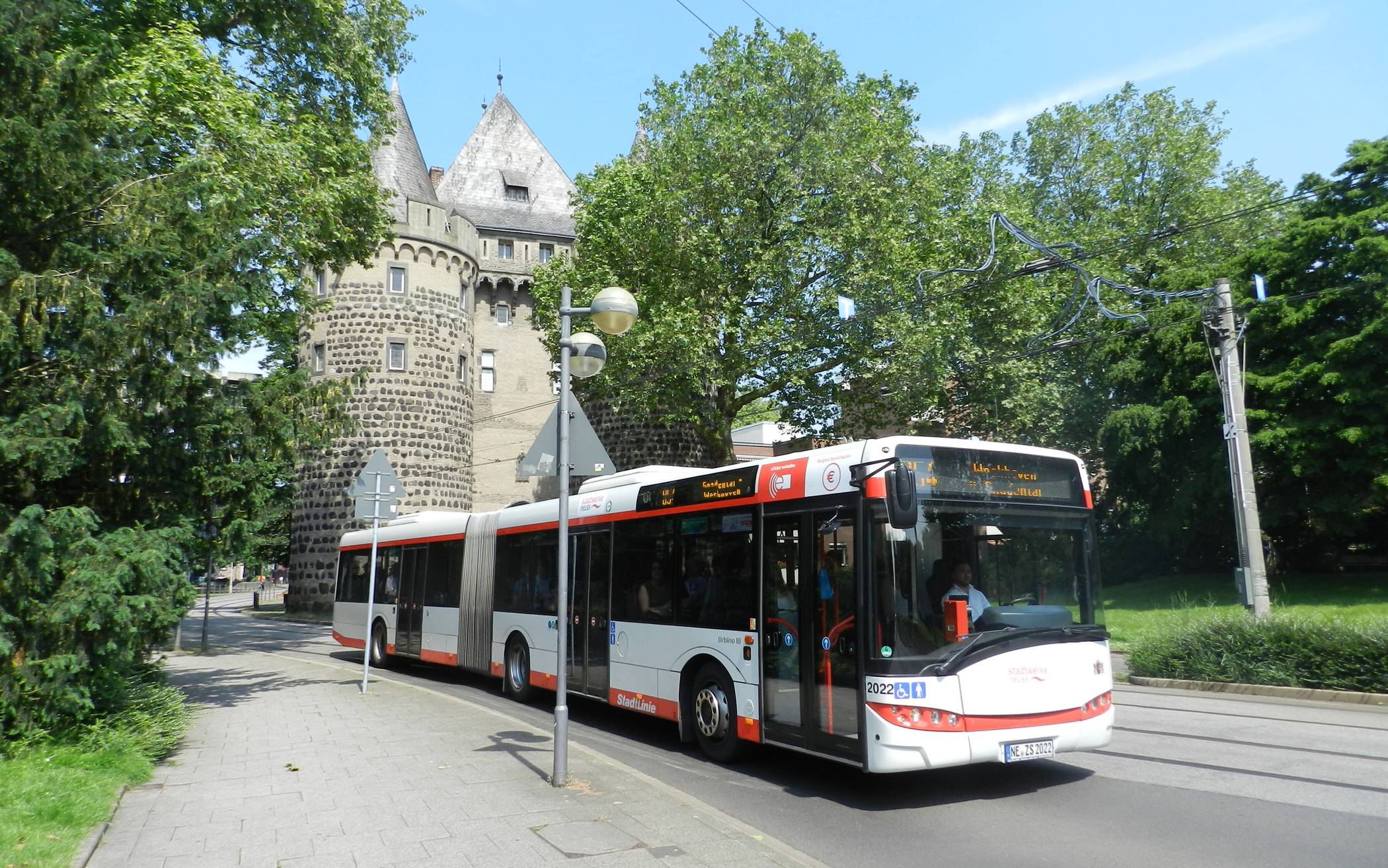 Geänderter Bus-Linienweg zum Königsehrenabend