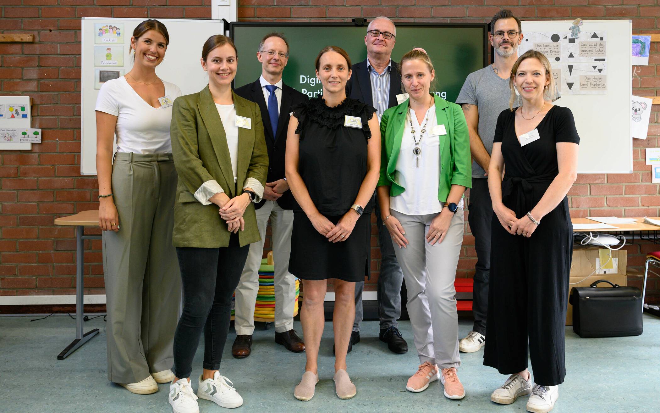  Der Mini-Fachtag wurde vom Regionalen Bildungsbüro des Rhein-Kreises Neuss organisiert und fand in der Katholischen Grundschule Kaarst statt. 