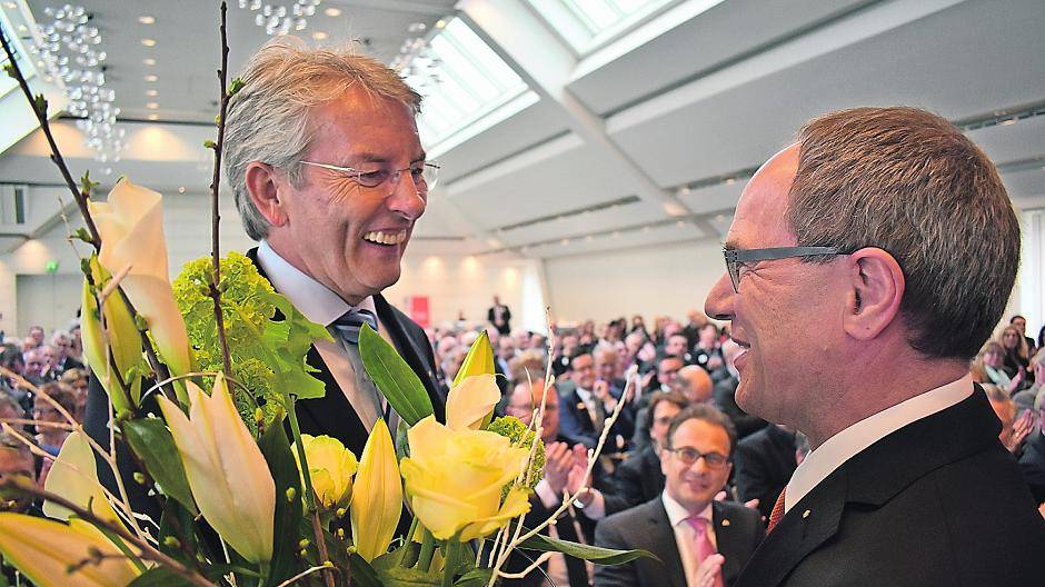 Heinz Mölder hat die Sparkasse Neuss geprägt — als Berater wird er dem Institut erhalten bleiben