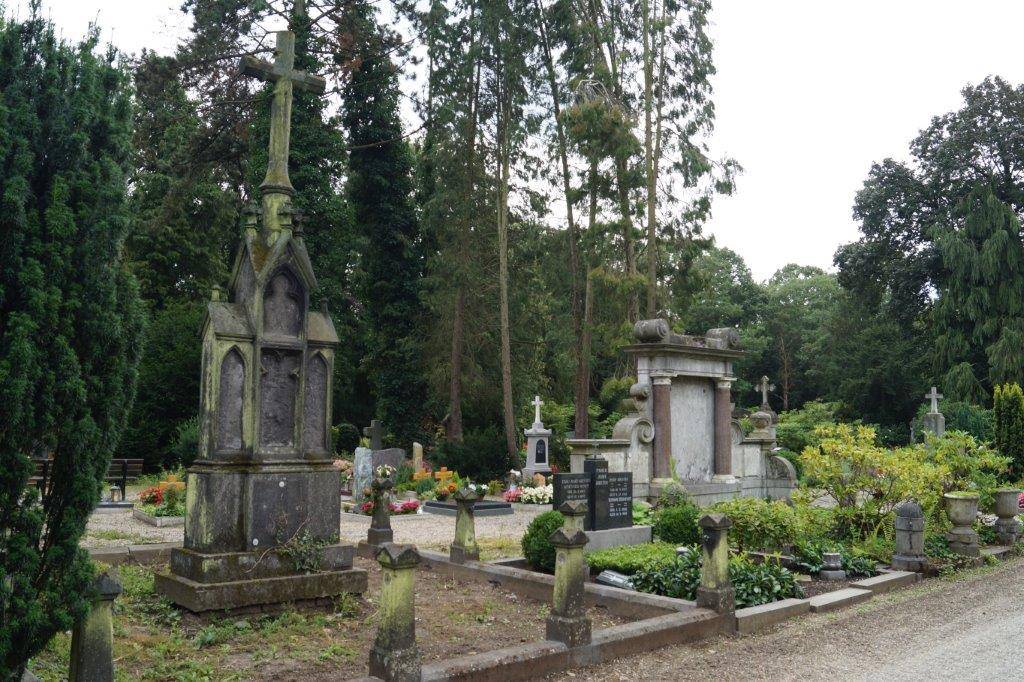 Hauptfriedhof wieder geöffnet