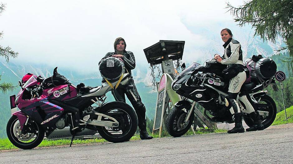 Zwei Frauen, 2.743 Kilometer mit dem Motorrad und das alles für Kids in Not