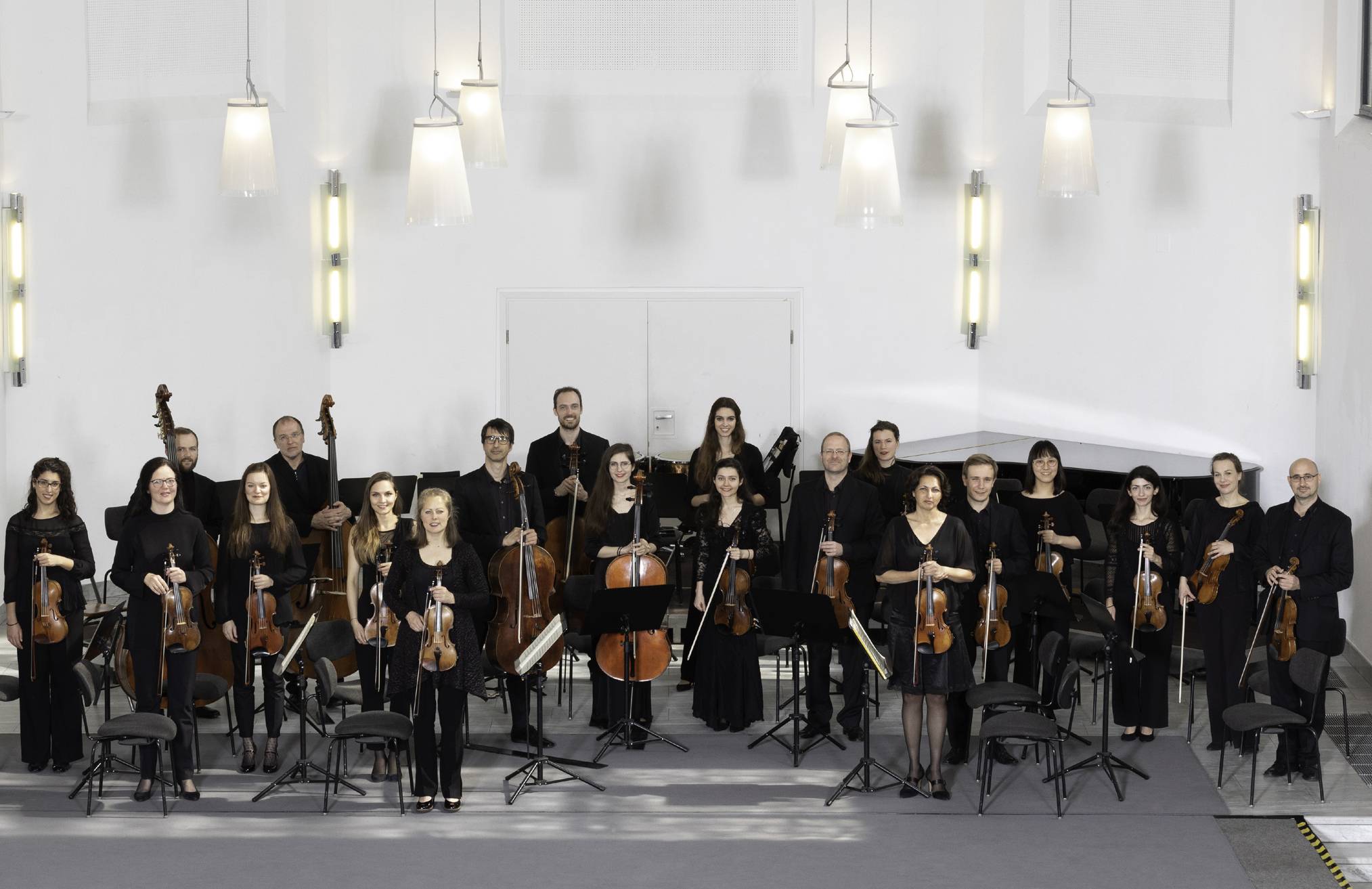  Die Deutsche Kammerakademie Neuss sorgt für den klassischen Teil des Stadteilkonzertes. 