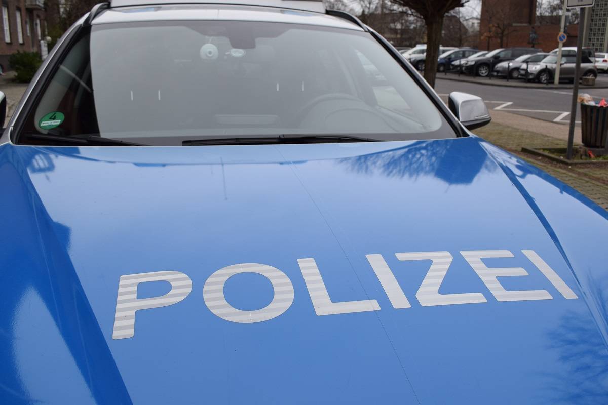  Polizei 
