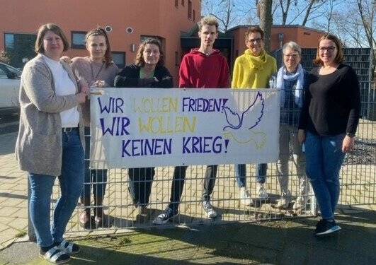  Das Erzieher-Team der Kindertagesstätte „Wirbelwind“ setzt sich – ebenso wie die Kollegen in den anderen Einrichtungen – tagtäglich für Toleranz und ein friedliches Zusammenleben der Kulturen ein. 