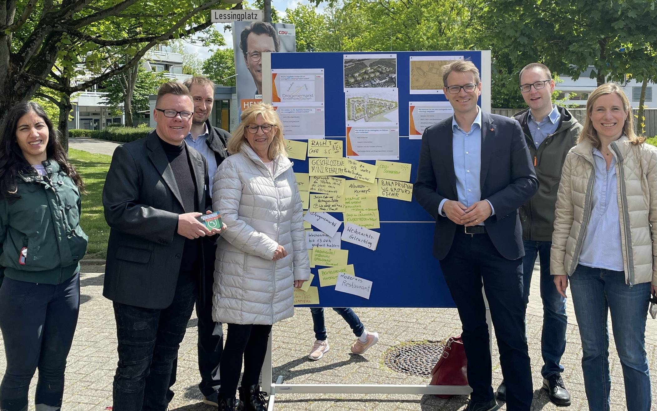  Der CDU-Ortsverband Norf hat die Bürger zum Thema Lessingplatz befragt. 