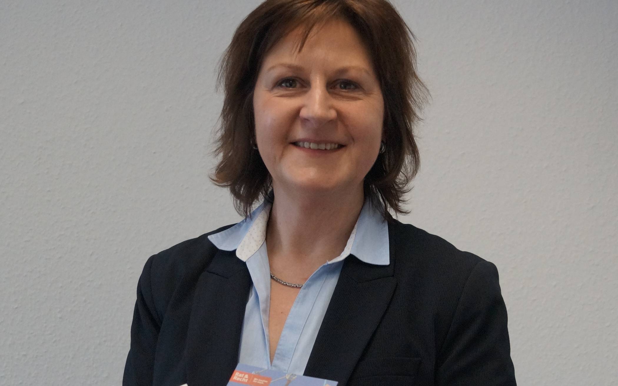  Dorothea Khairat von der Verbraucherzentrale NRW, Beratungsstelle Neuss, rät dazu, Rechnungen genau zu prüfen. 