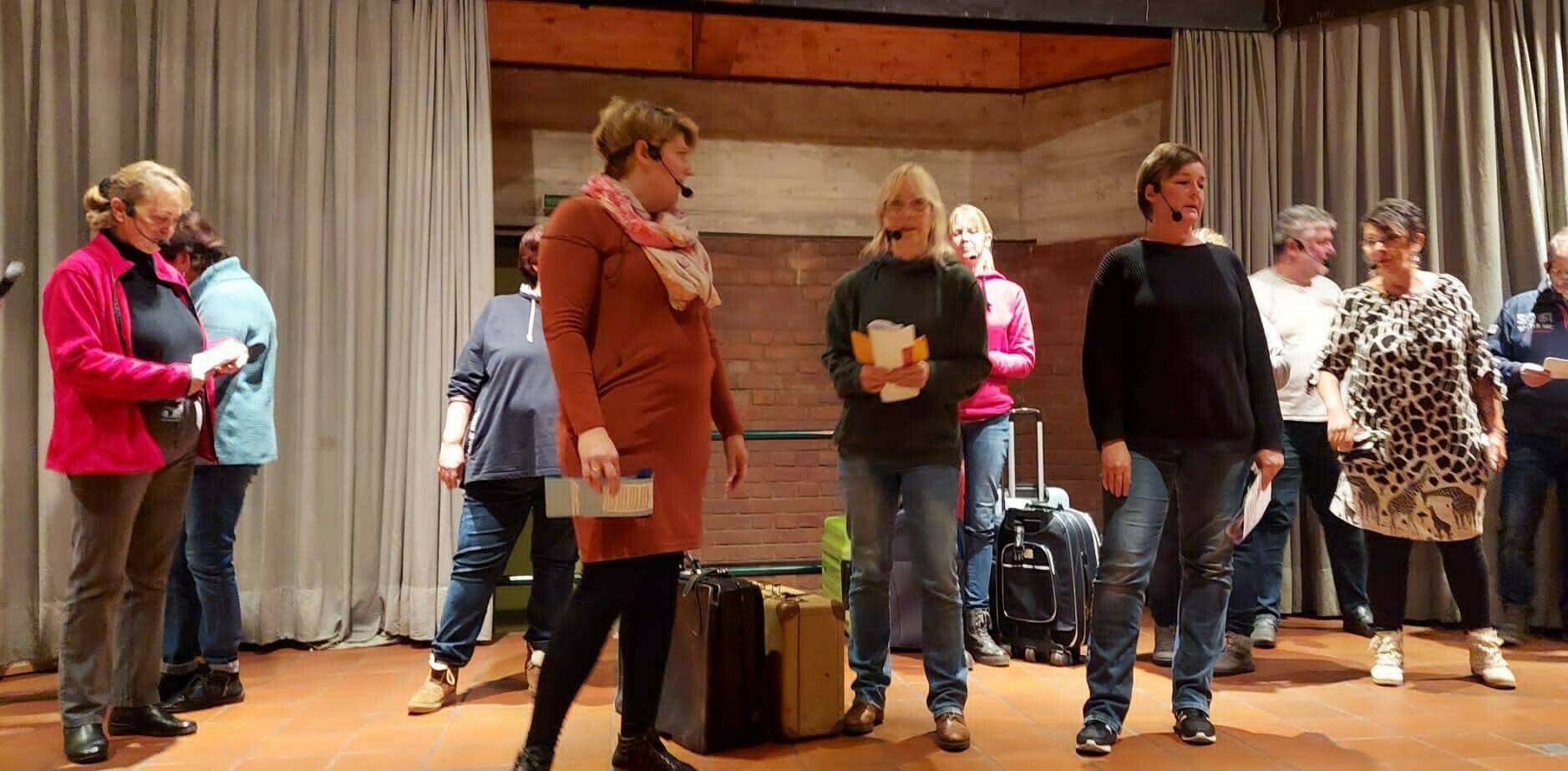  Die Proben des Kirchenchores St. Antonius Vorst für das neue Musical „Zum weißen Rüssel am Kaarster See“ laufen auf Hochtouren. 