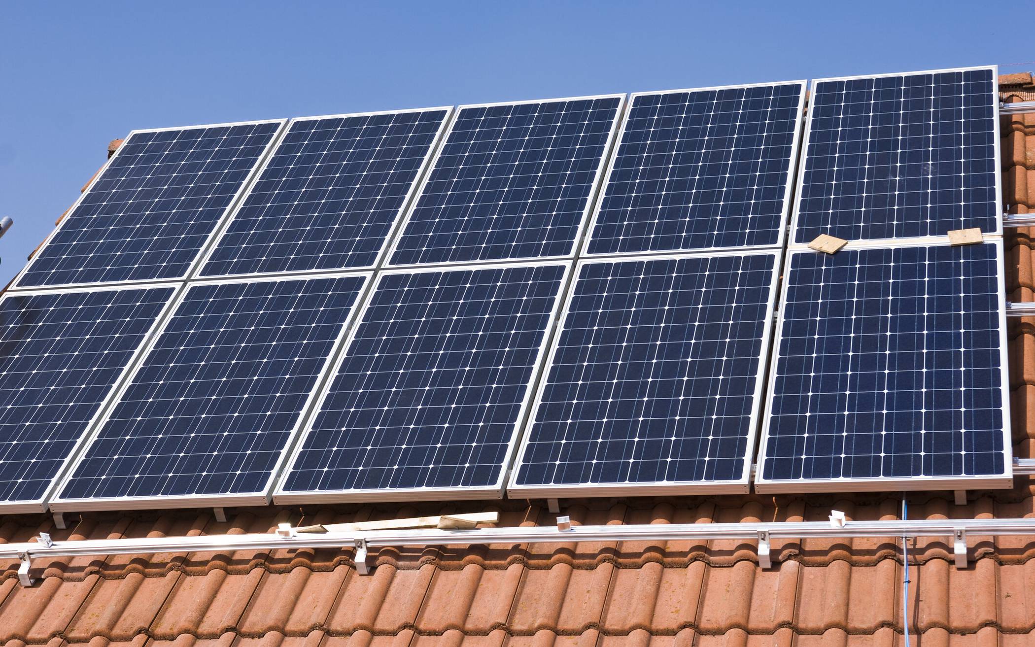 Photovoltaik-Anlagen auf dem eigenen Dach erfreuen