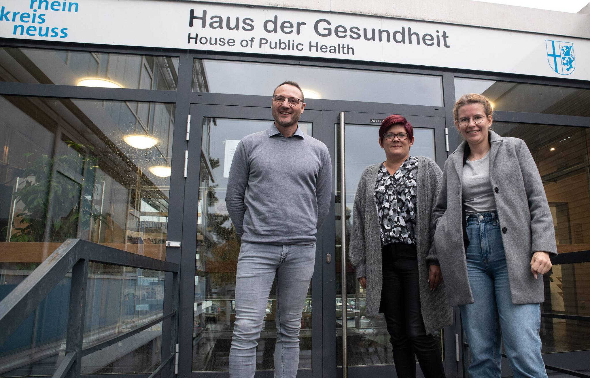  Von links: Michael Ende, Kathrin Lünnemann und Maike Render gehören zum Team der Krankenhausaufsicht. 