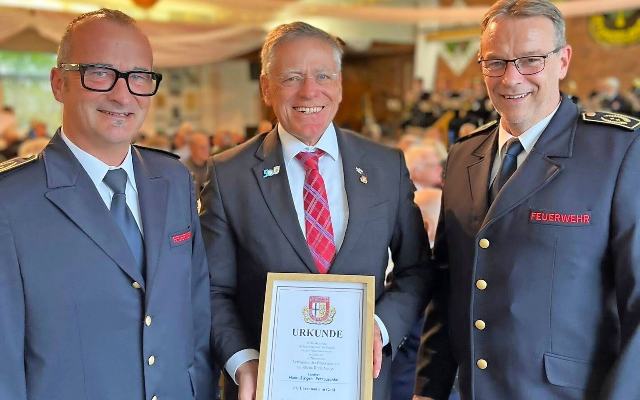 Von links: Stefan Meuter, Hans-Jürgen Petrauschke