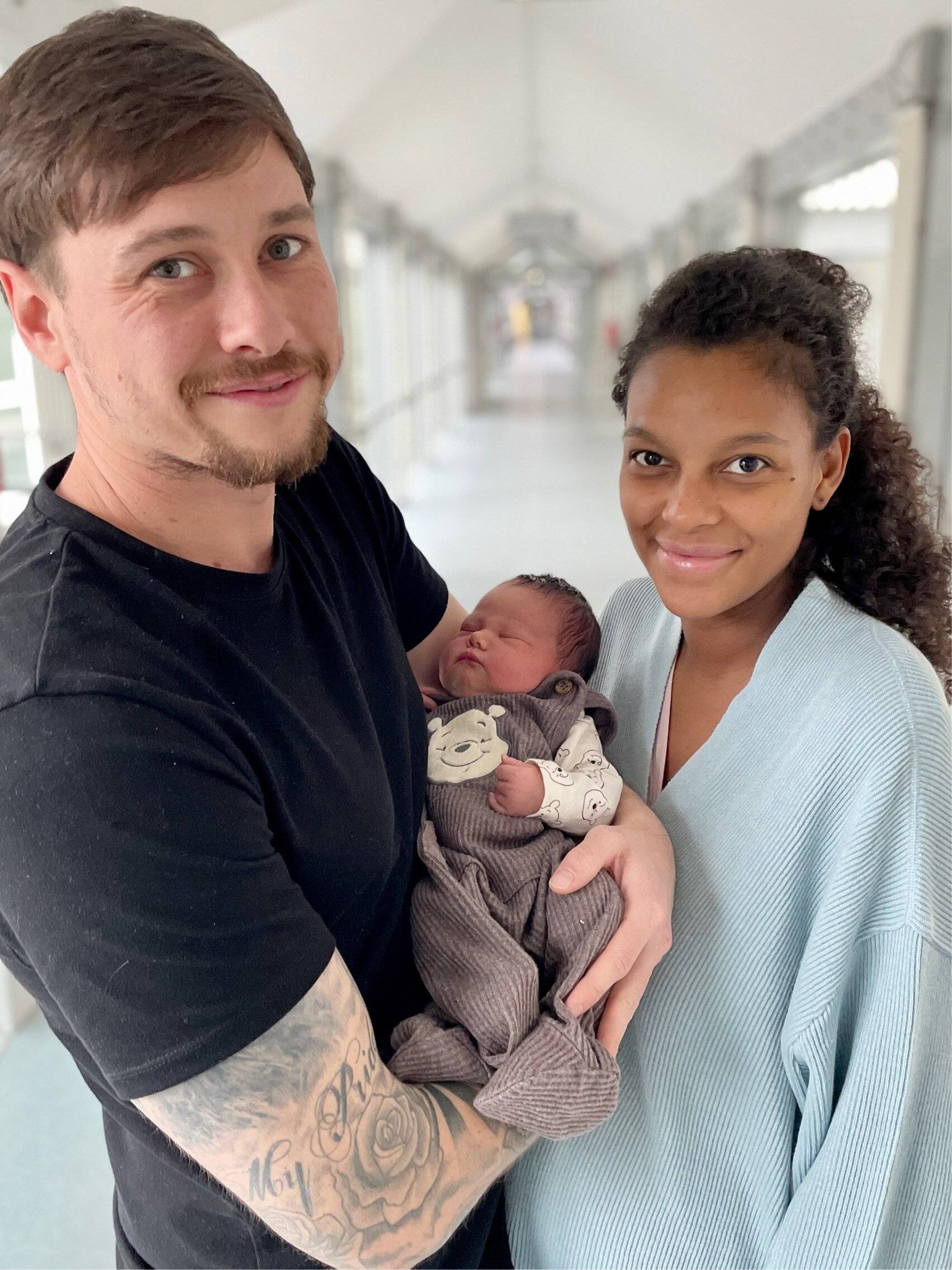  Beabrice Lehmann-Bach und ihr Mann Arnold Lehmann mit Sohn Ilya Murrani. 