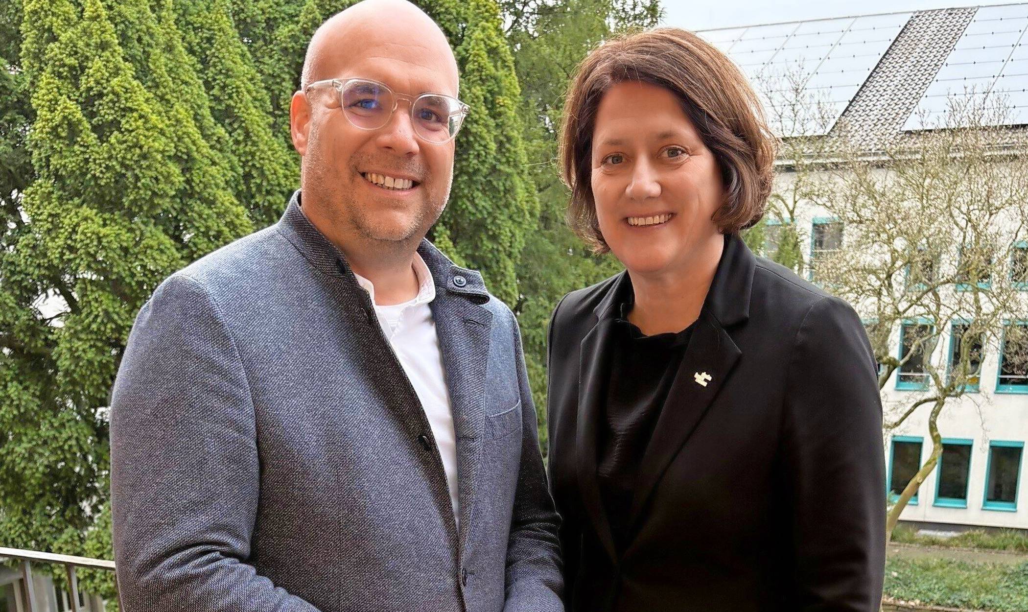 Landrätin Katharina Reinhold begrüßte Bürgermeister Christian Horn-Heinemann im Kreishaus.   