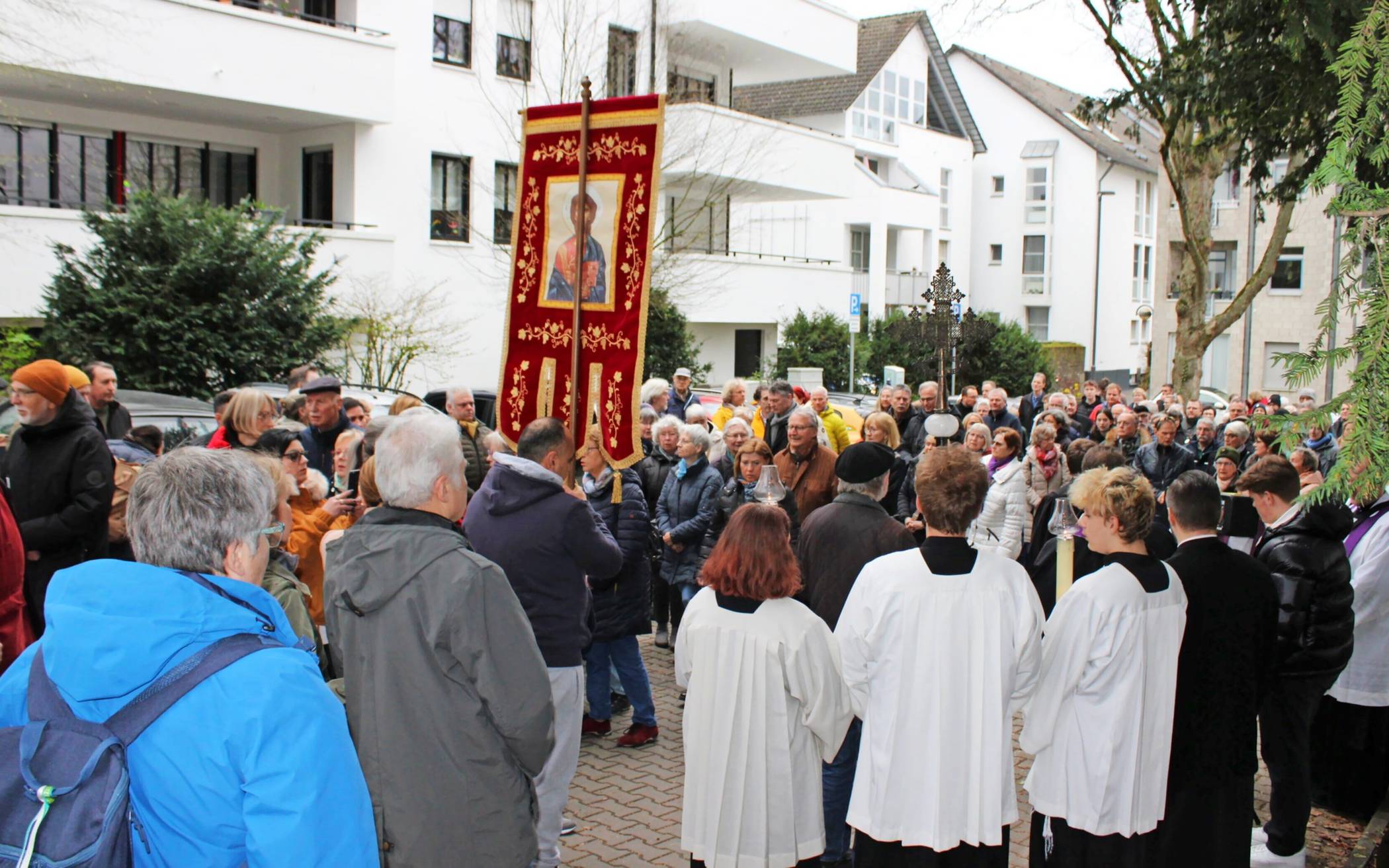 Kreuzweg wieder im Zeichen der Ökumene