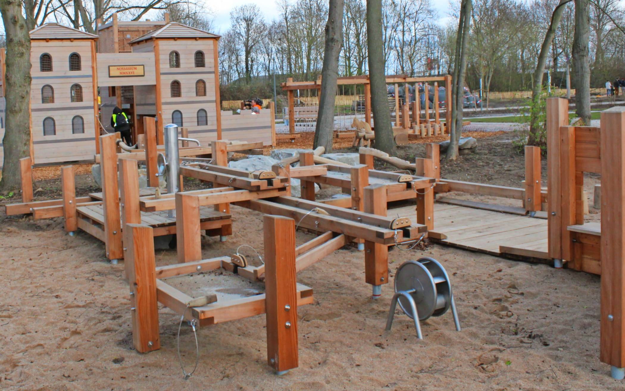  Der Römerspielplatz entführt die Kinder in die Geschichte der Stadt Neuss. 