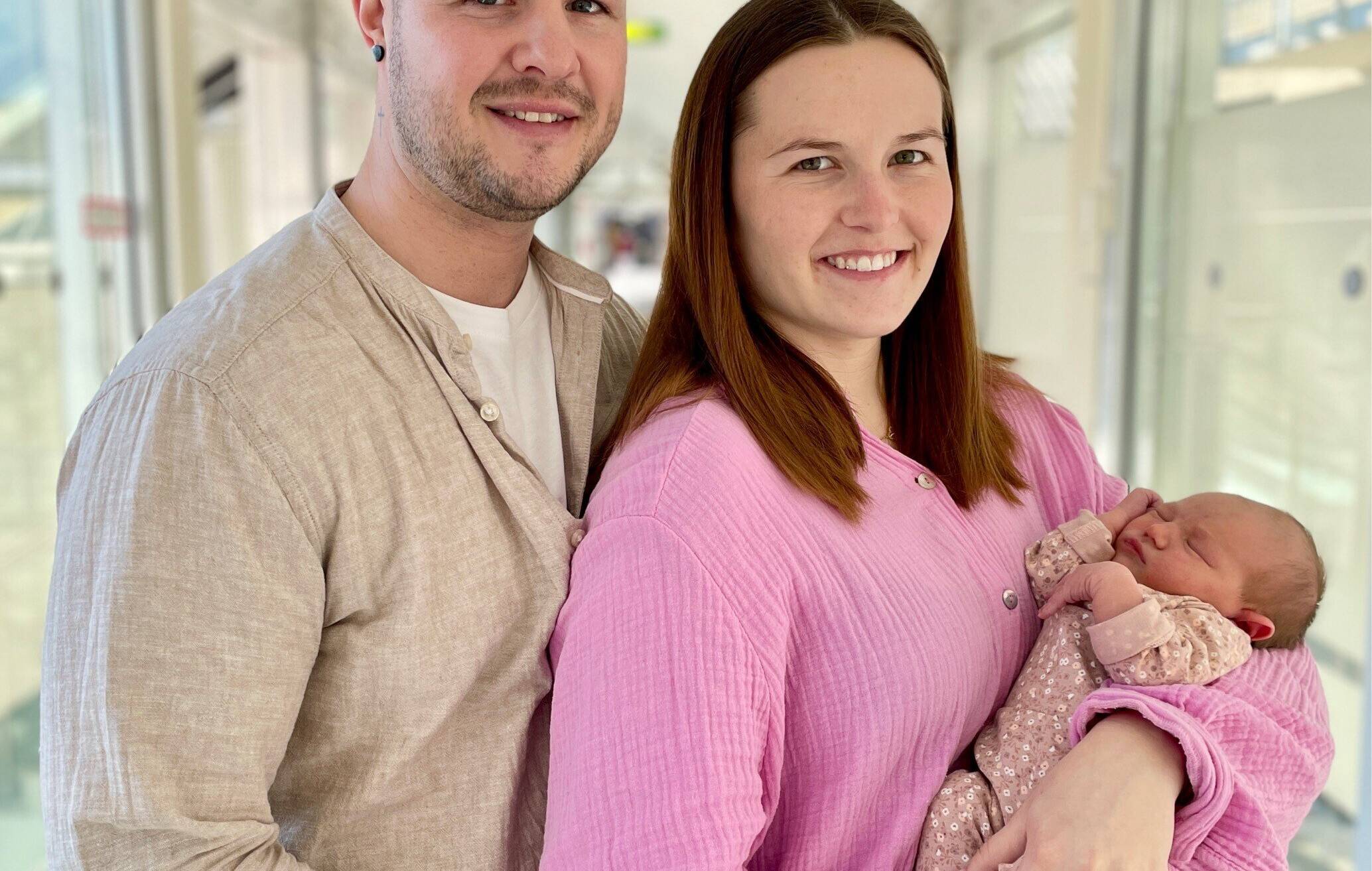 Tamina Jansen mit ihren Eltern Alexander