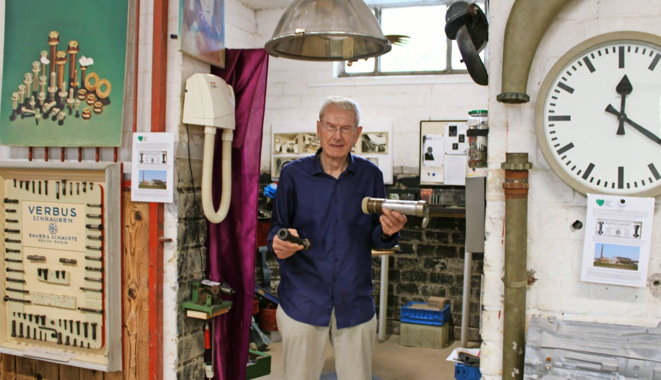  Hereinspaziert: Dr. Albert Wunsch lädt unsere Leser zu einer Sonderführung durch die B&amp;S-Ausstellung ein. 