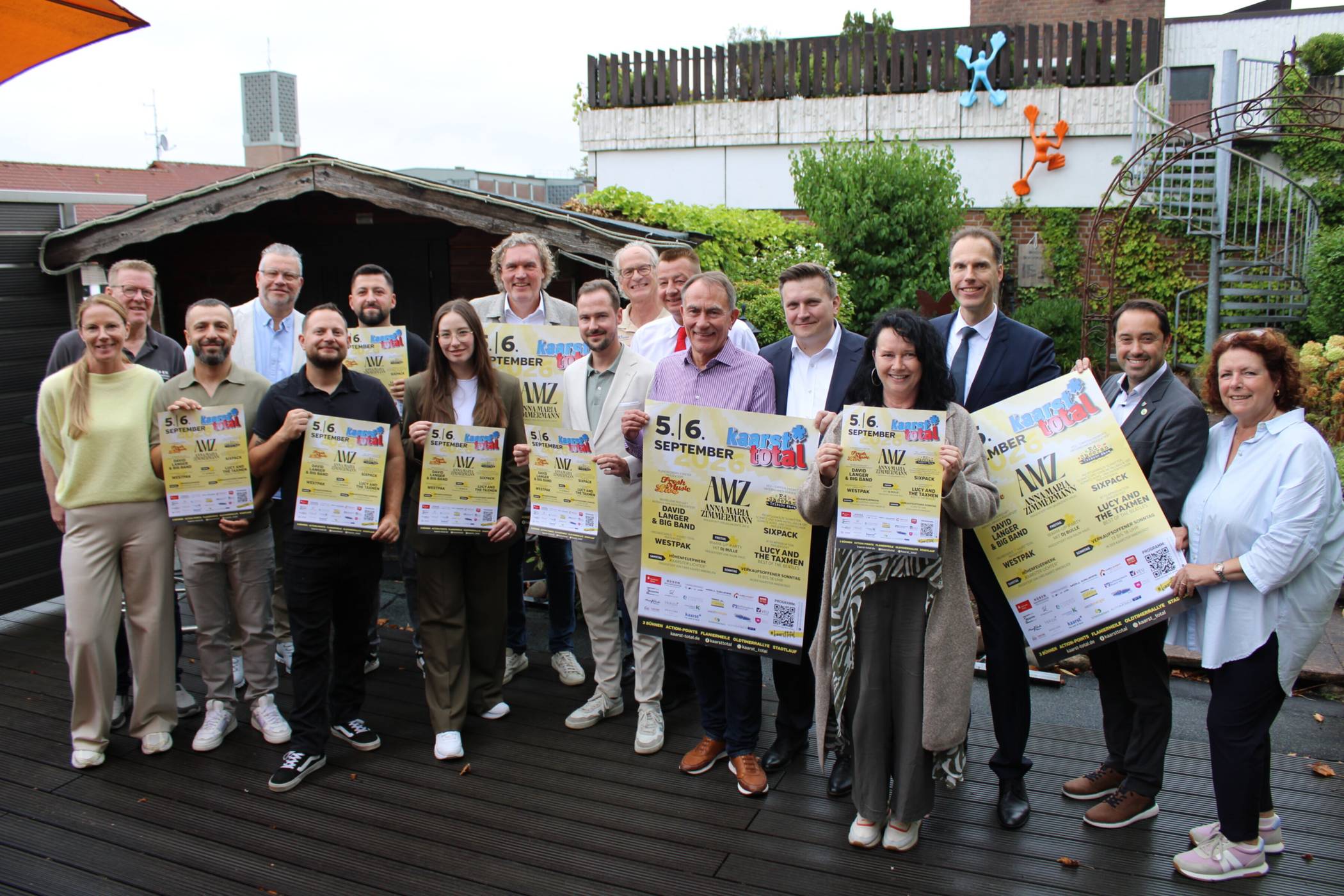 Macher und Unterstützer des Stadtfestes stellten das große Kaarst-Total-Programm vor. Sie machten deutlich: Hier steckt jede Menge Kaarster Power drin!   