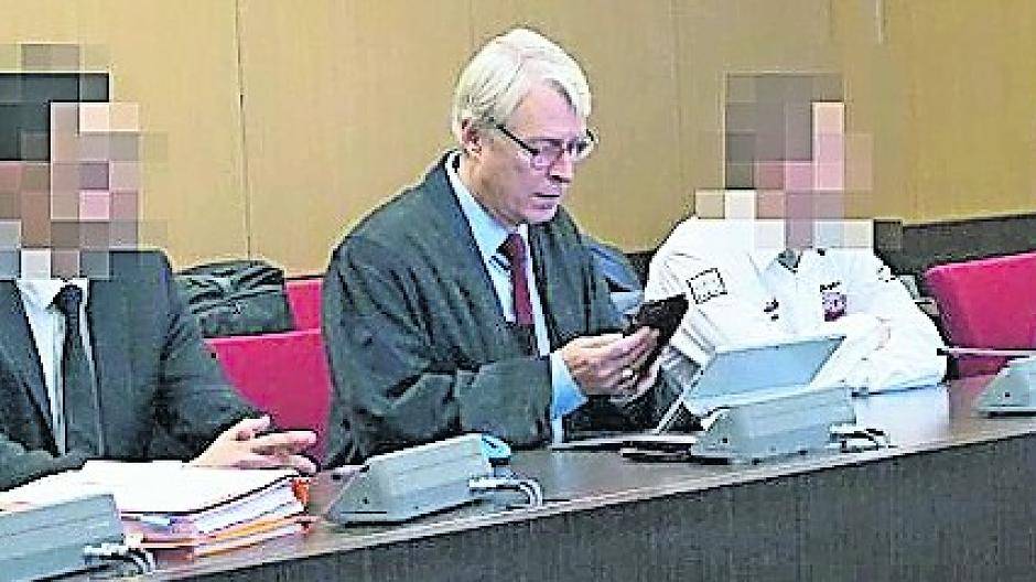  Die Angeklagten Mohammad F., Rene M. und Timo G. waren Feuerwehrmänner im Löschzug Furth. 