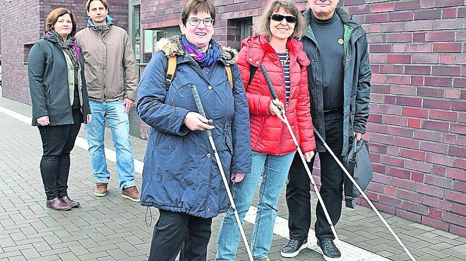 Stadt Kaarst baut City für Blinde aus