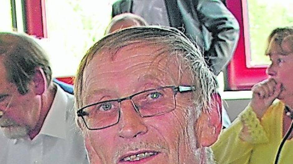 Josef Karis bläst zum Kampf gegen die Giftpflanze Jakobskreuzkraut Landwirtschaftskammer warnt ebenfalls+++Karis: „Stadt muss handeln“