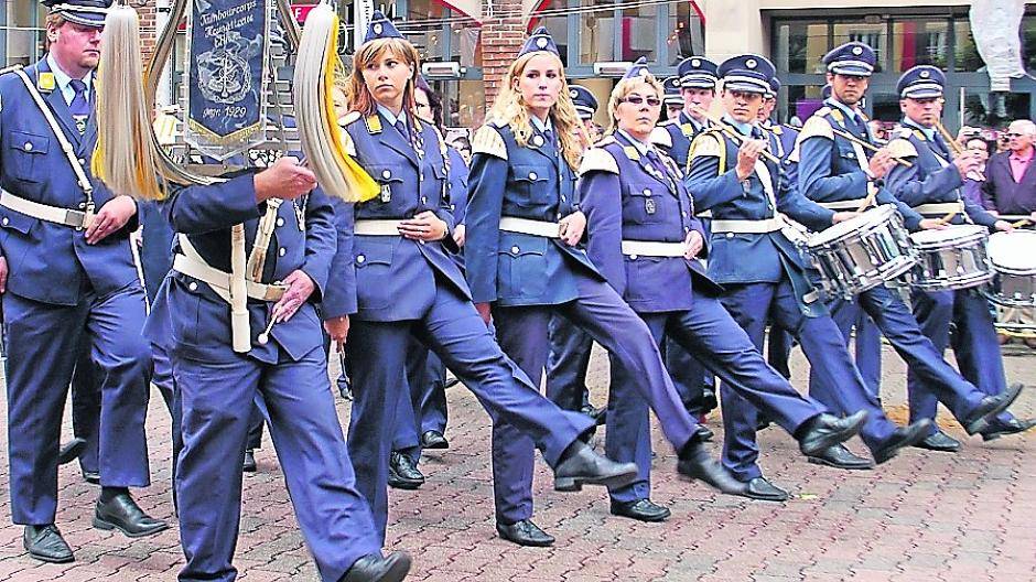 Reiterkorps Reuschenberg nimmt jetzt auch Frauen auf