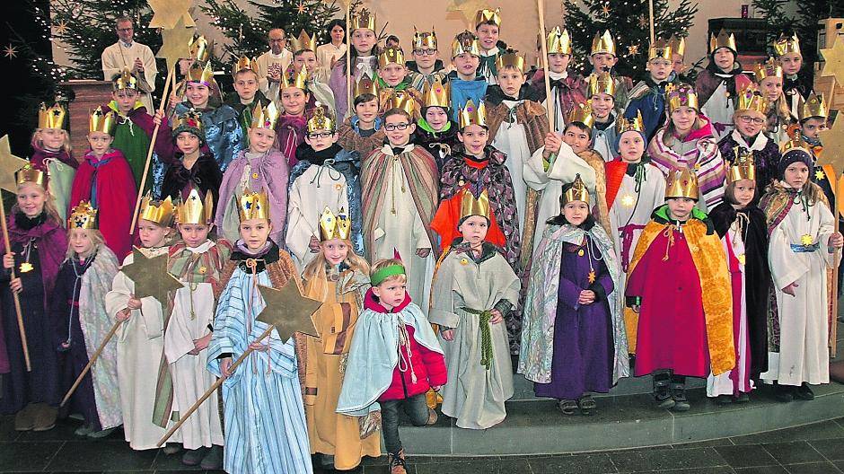  Diese Kinder können stolz sein: Die Büttgener Sternsinger haben mehr als 10.000 Euro gesammelt 