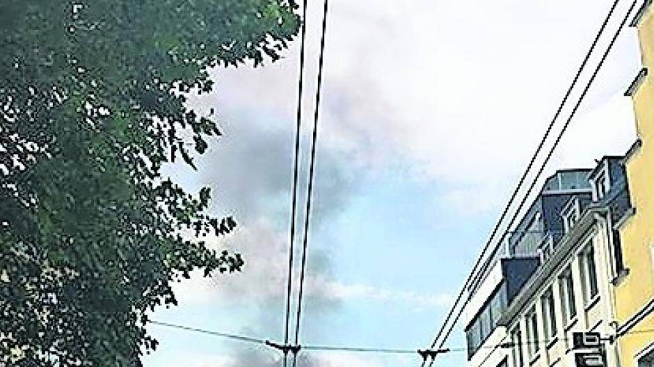  Die Rauchwolken des Brandes auf der Furth waren bis in die Innenstadt zu sehen. 