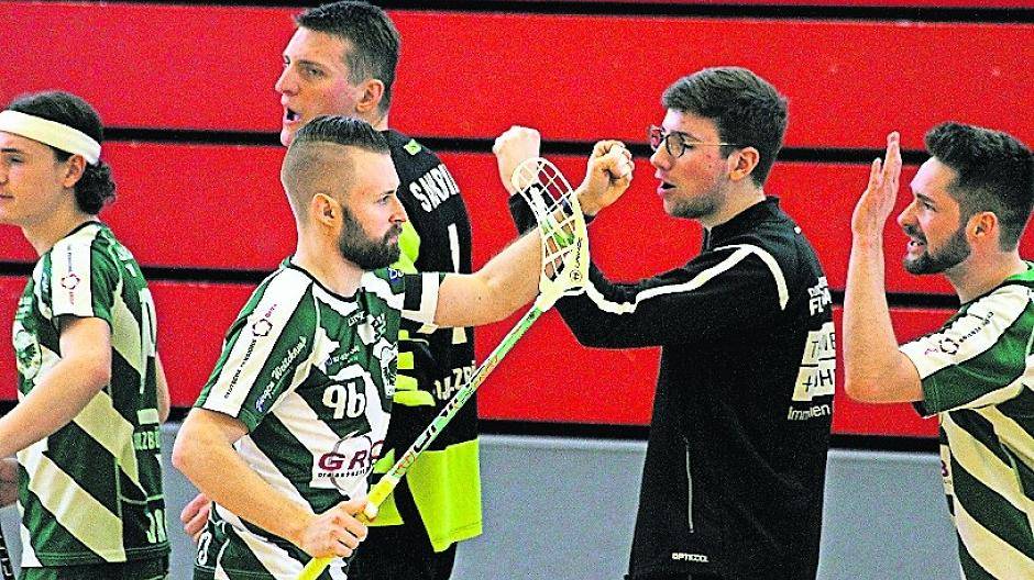  Kapitän Kevin Strauss und seine Jungs — voll auf den Sieg fokussiert. 