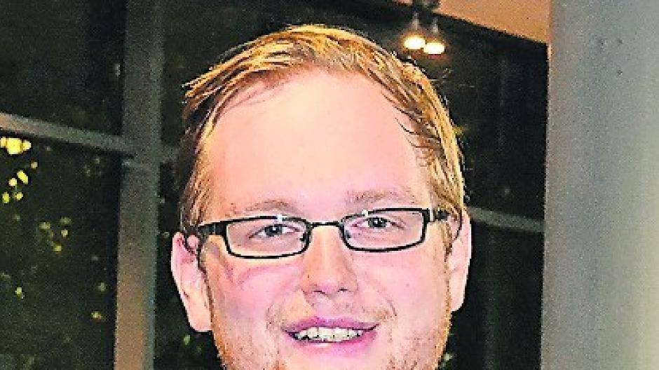  13. September 2015: In den Integrationsrat gewählt wurden Niels Rentergent (Foto links) und die damals noch hoch motivierte Bouchra El Maazi (Foto rechts, 3.v.l.). 