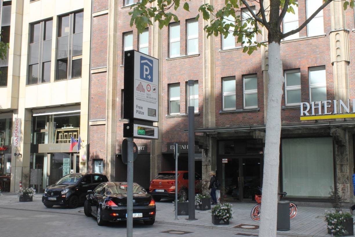 Tiefgarage Schadow Arkaden:: Besser kann man nicht parken!