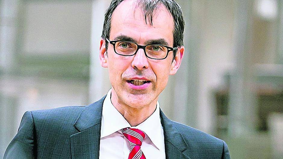 Ausbildung und Studium