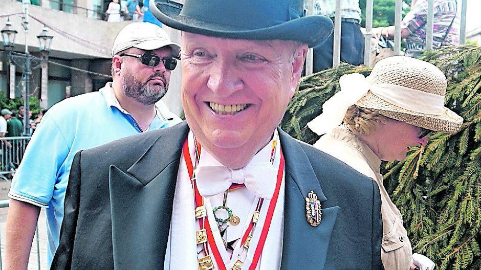 Präsident Nickel: Mindestens drei Männer schießen um Königswürde