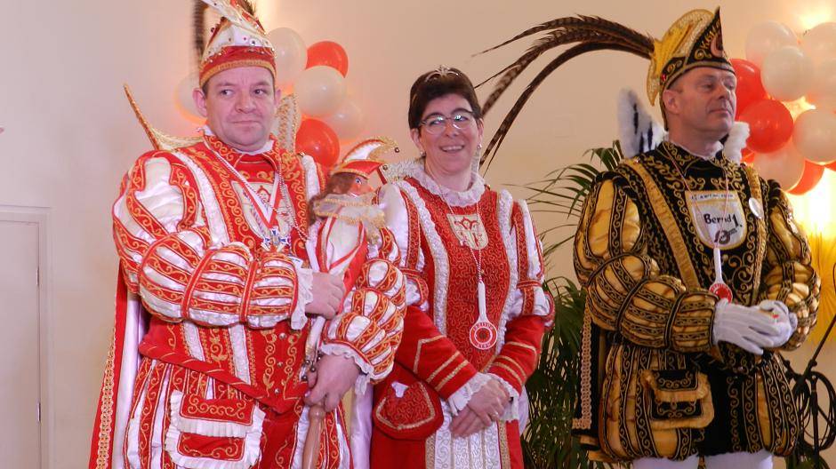 Prinz Alexander und Prinzessin Christine Fender reisten aus Ückerath-Nievenheim...