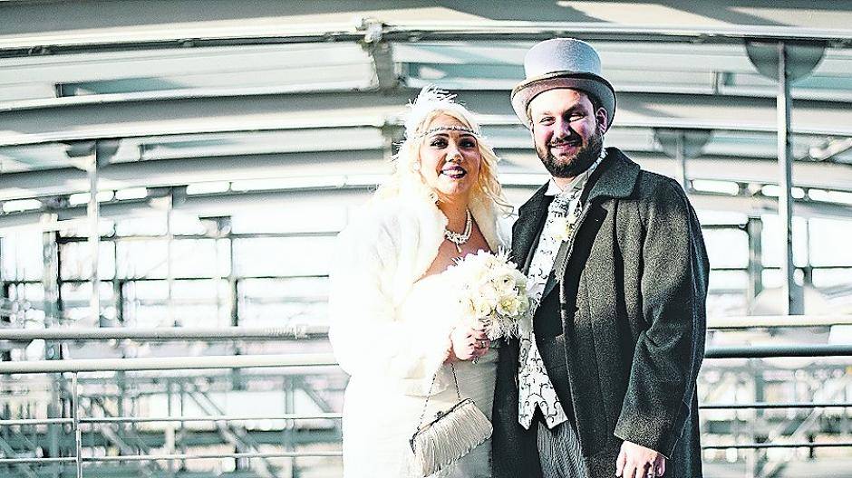 Mit der Fernsehkamera auf der Suche nach dem Traumkleid Katrin Röder aus Kaarst bei VOX-Soap „Zwischen Tüll und Tränen“