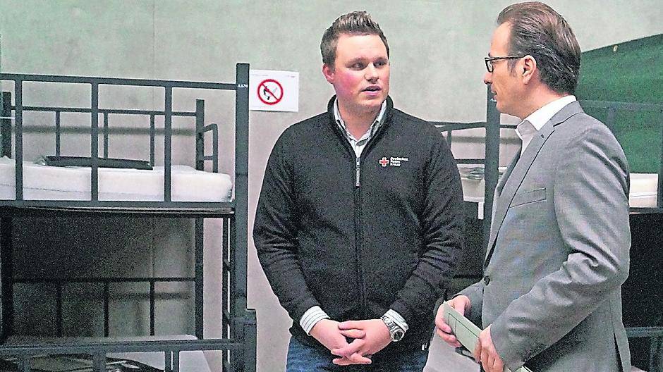 Flüchtlingsunterkunft Sporthalle: So liefen die ersten Tage in Allerheiligen