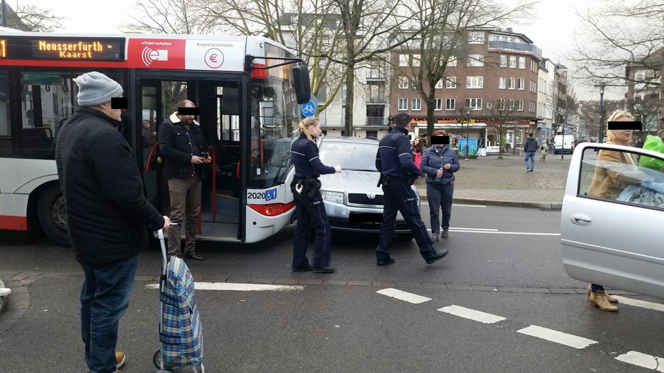 Busunfall an der Neustraße