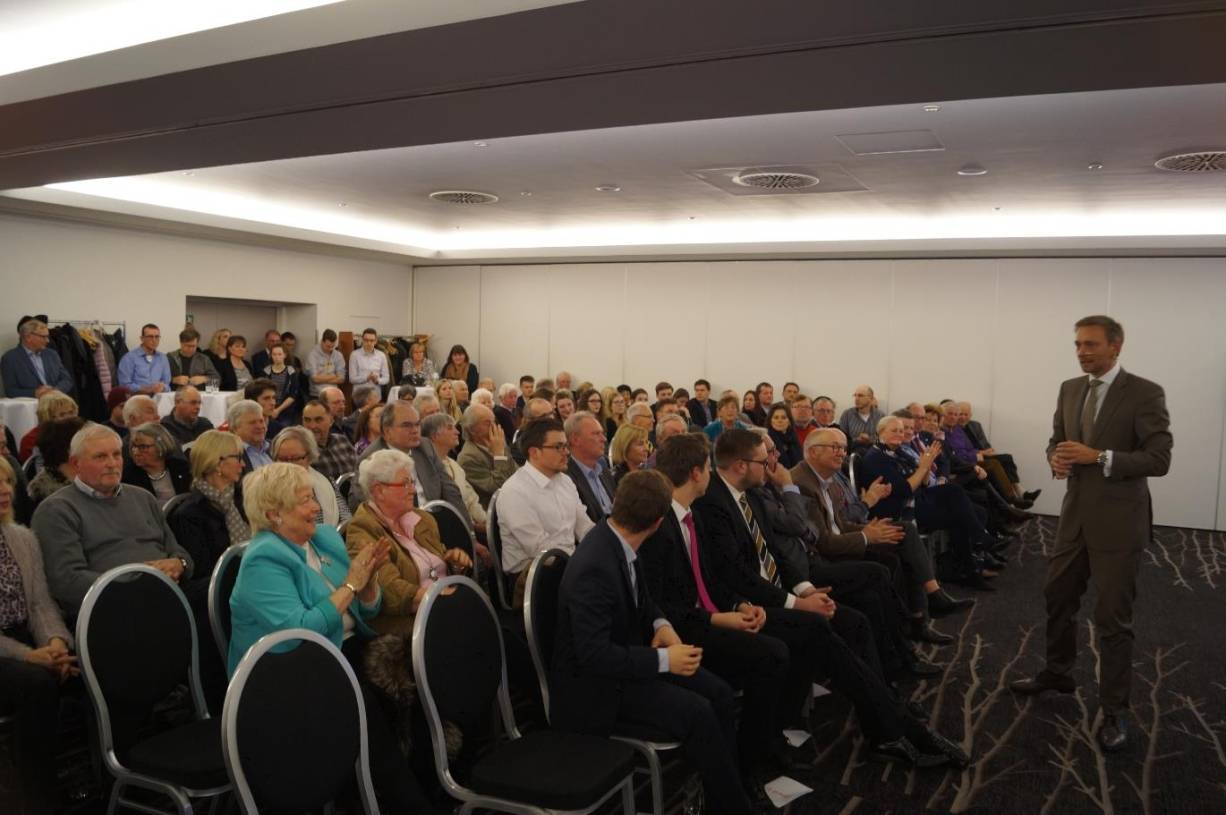  Christian Lindner stellte sich den Fragen der Gäste. 