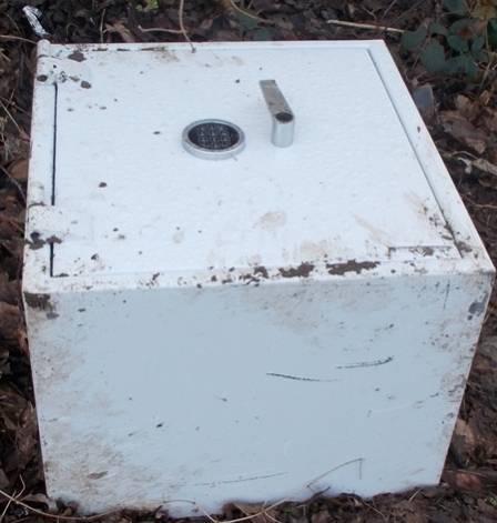 Drei Tresore gefunden: Polizei sucht Eigentümer