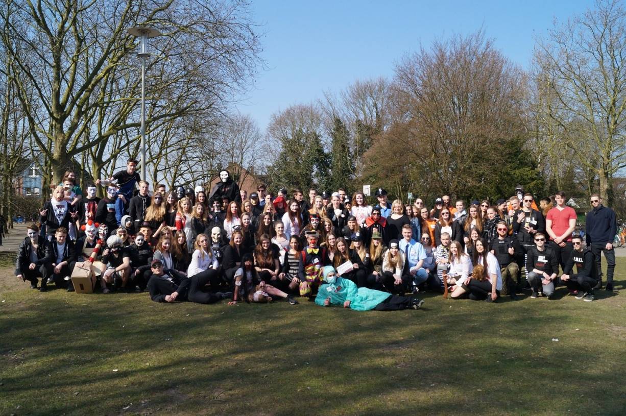 Es geht auch anders - Kaarster und Vorster Abiturienten feiern gemeinsam