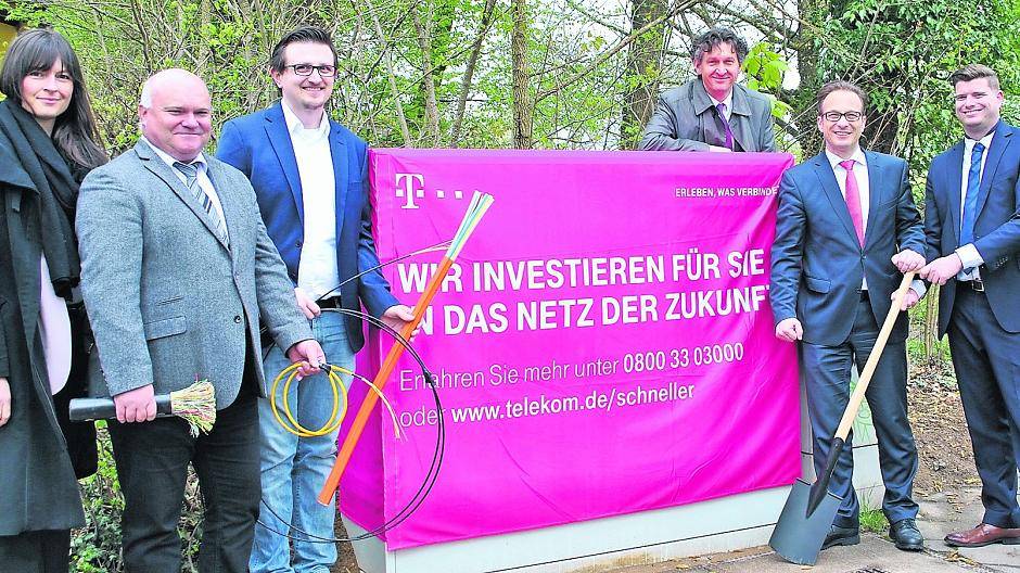 Startschuss in Reuschenberg: Schnelles Internet kann kommen