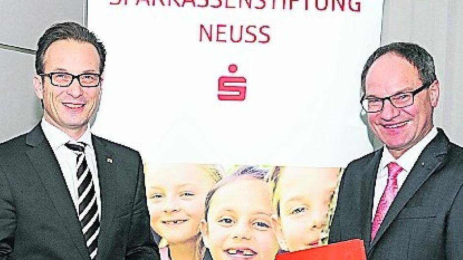 Sparkasse Neuss sucht die nächsten strahlenden Gewinner des Bürgerpreises