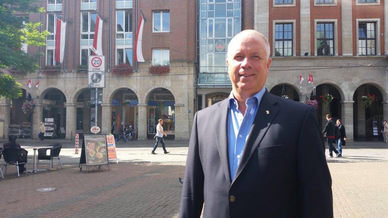 Ralf Hörsken über Sicherheit, Armut und Flüchtlinge in Neuss