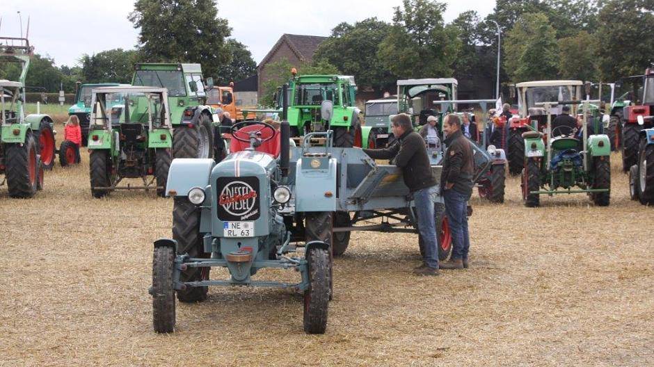 Traktoren-Treffen der "Sunshine Farmer"