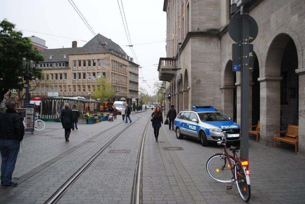 Aggressiver Ladendieb verletzt Polizisten