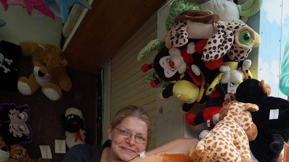 Platz 9: Gewinne, Gewinne, Gewinne. Hat man erst ein Los gezogen, entwickelt sich eine...