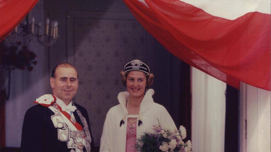 1963, Anneliese SchaurteCarmen Kuhnert: „Hochelegant und imposant. Das besondere...