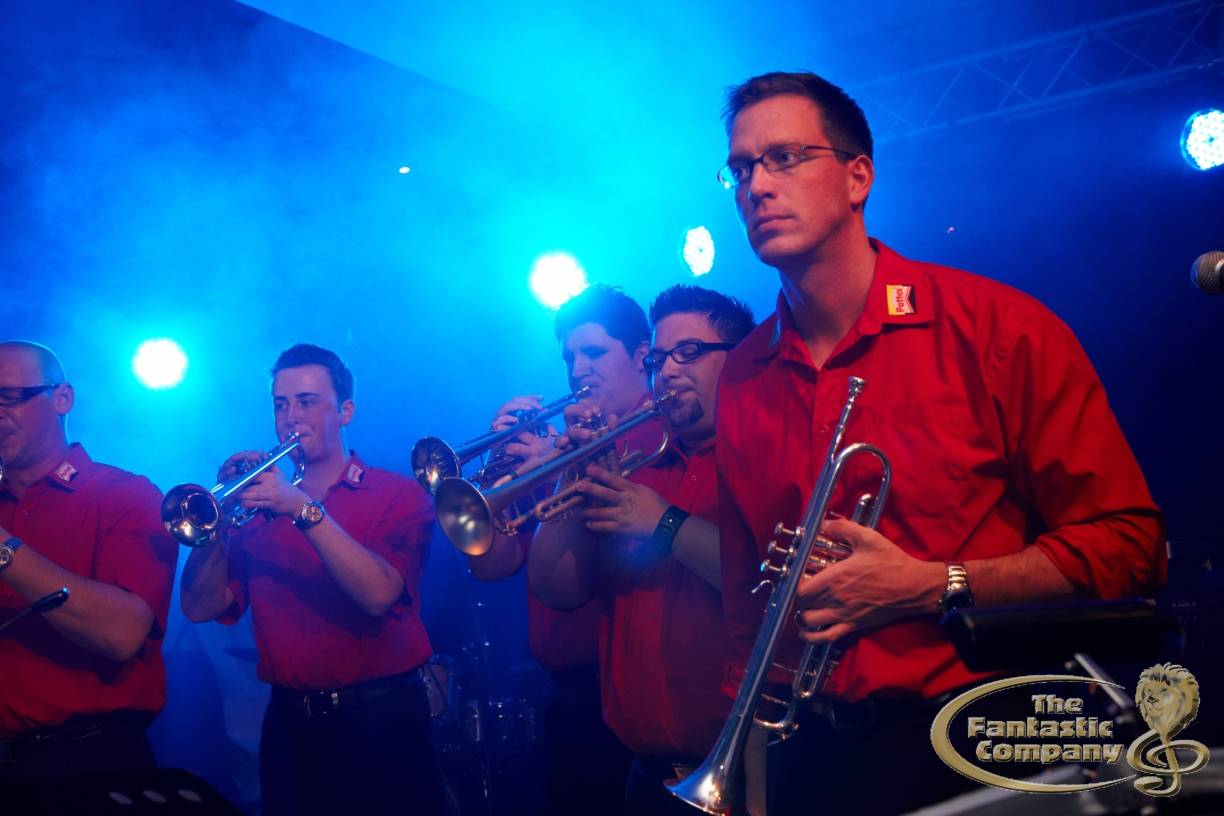 Nüsser Jung und Fantastic Company schreiben Schützenfest-Hymne
