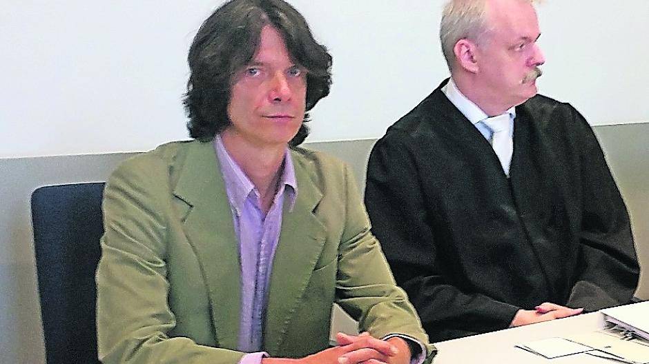 Lehrer vor Gericht: Kaarster Schüler verstricken sich in viele Widersprüche