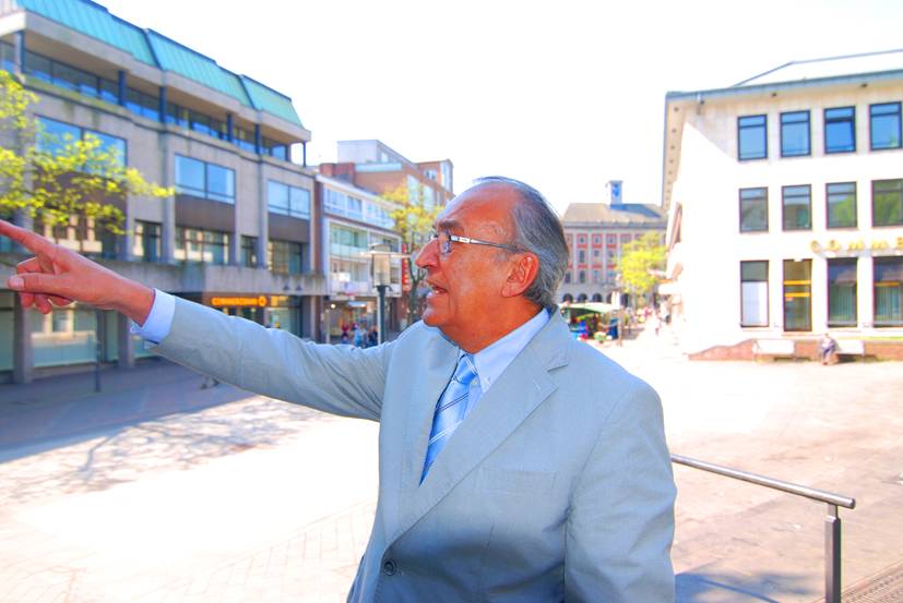 Feuerwehr versorgt Bürgermeister Napp mit Notfall-Solarium